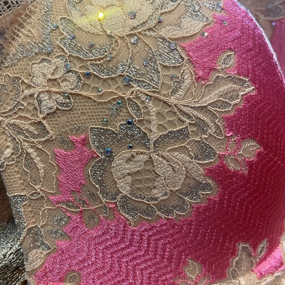 Victoria's Secret Very Sexy Push Up Balconet Bra Size 36D - Picture 6 of 10